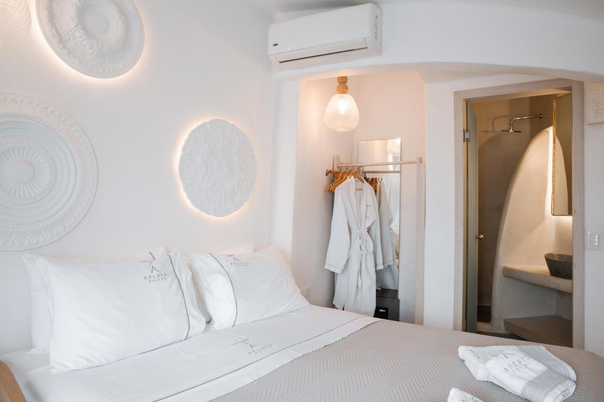 Aperto Suites - Adults Only Фира Екстериор снимка