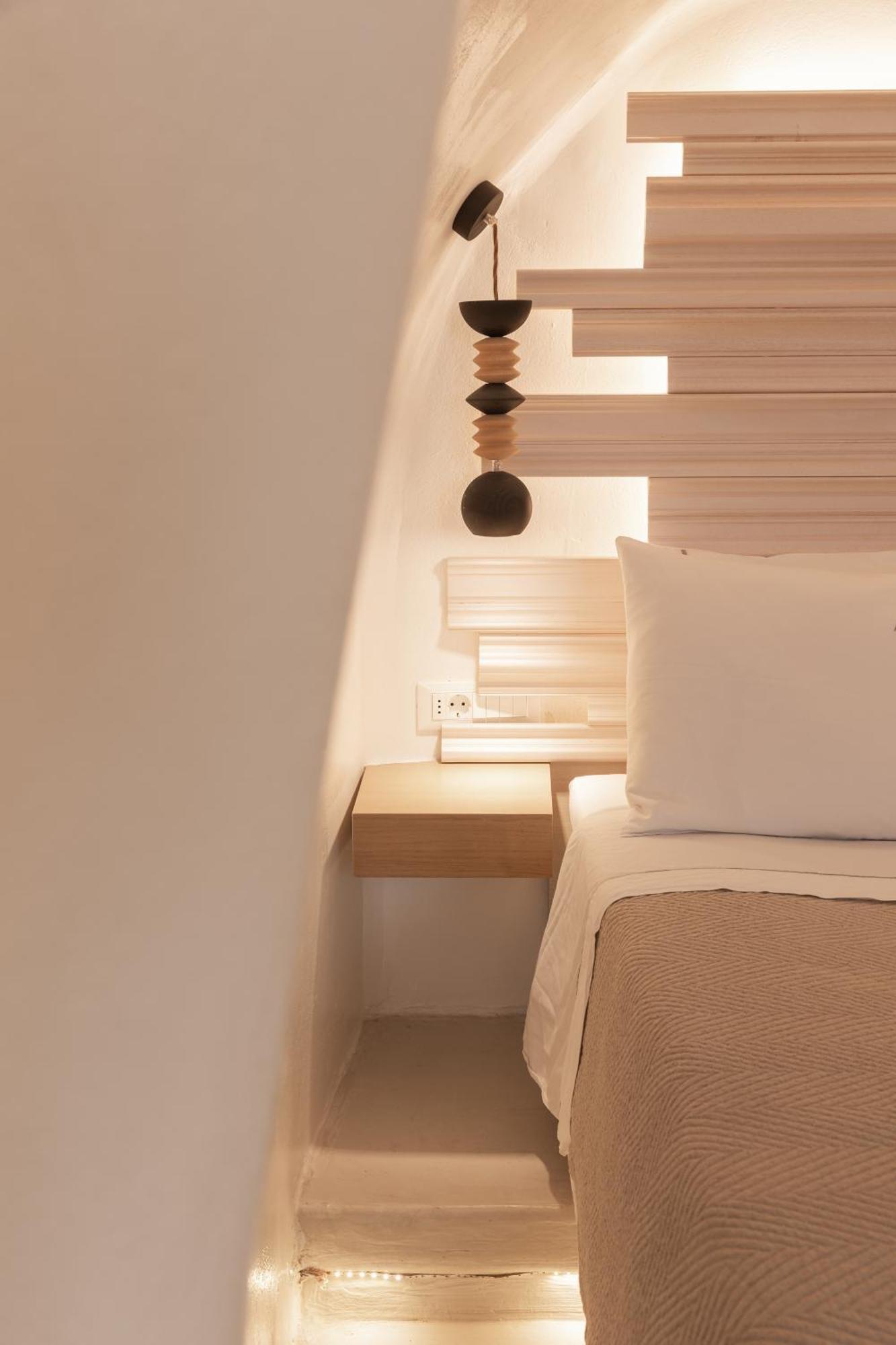 Aperto Suites - Adults Only Фира Екстериор снимка