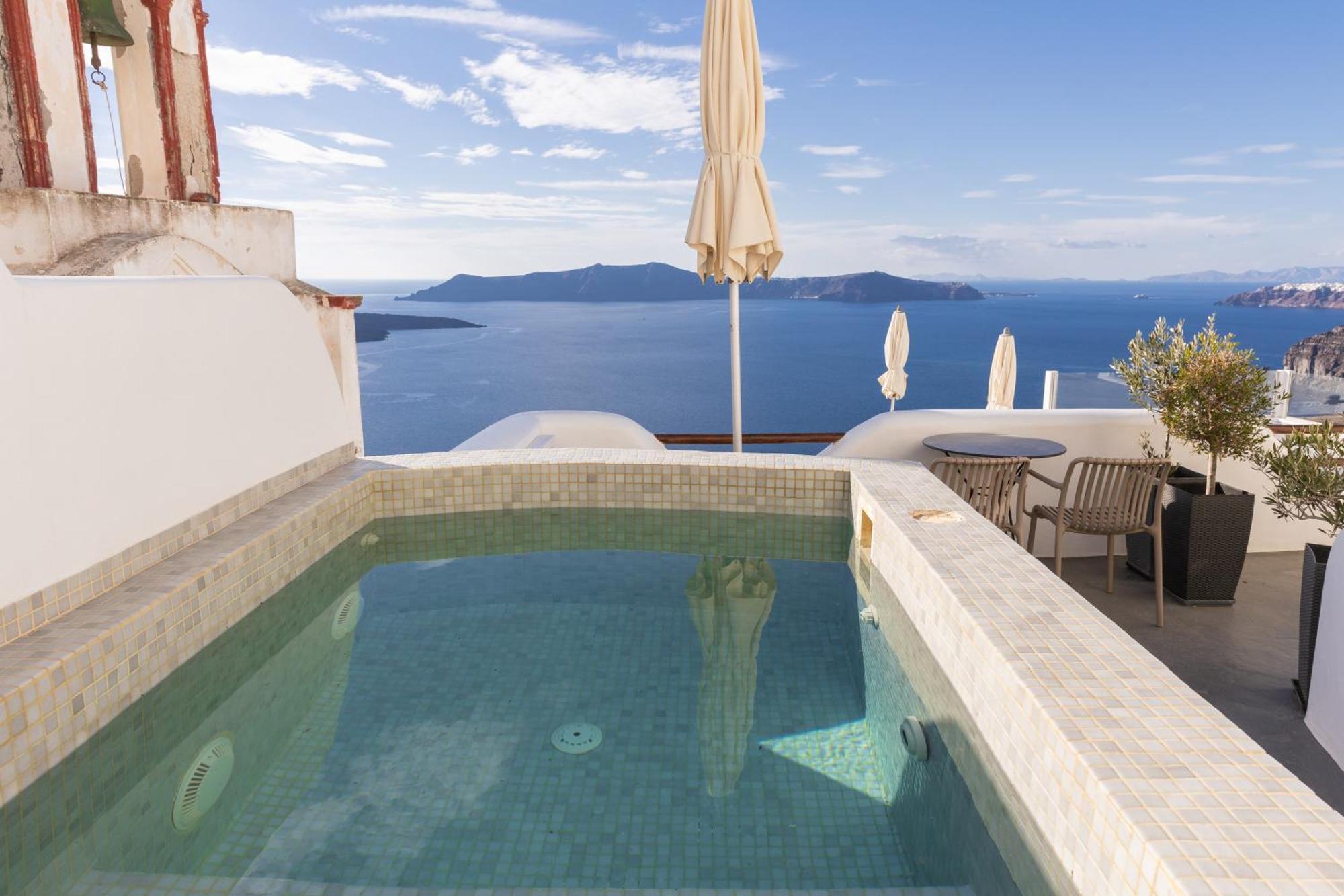 Aperto Suites - Adults Only Фира Екстериор снимка
